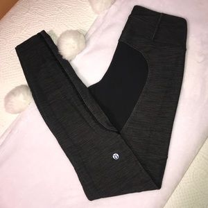 Lululemon Grey/Black Wunder Under
